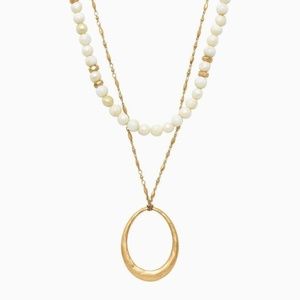 Natia Pendant Necklace